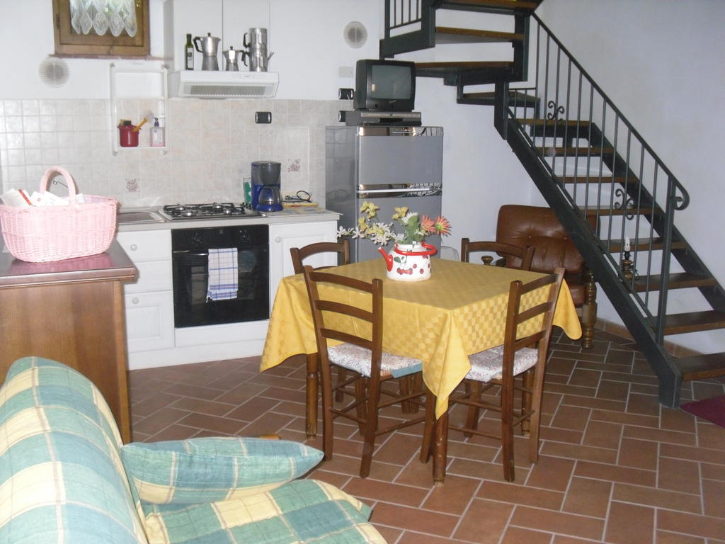 Borgo Fango Leilighet Montieri Rom bilde